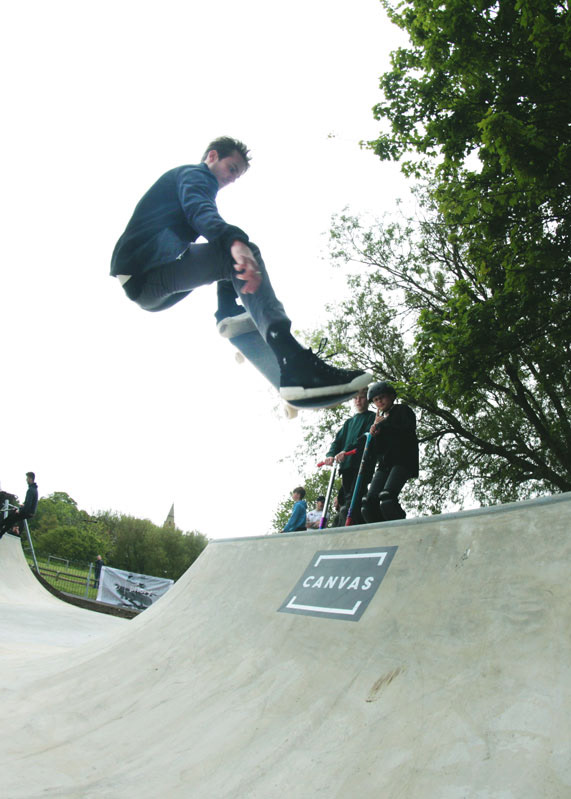 Nic Chappel. Opening
