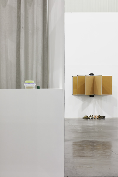 Emmanuelle Lainé, Suspension Volontaire de la Crédulité, Panorama 2019, exhibition view, Credit : Jeanchristophe Lett