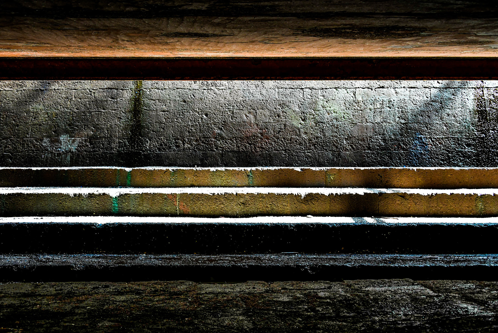 interstices