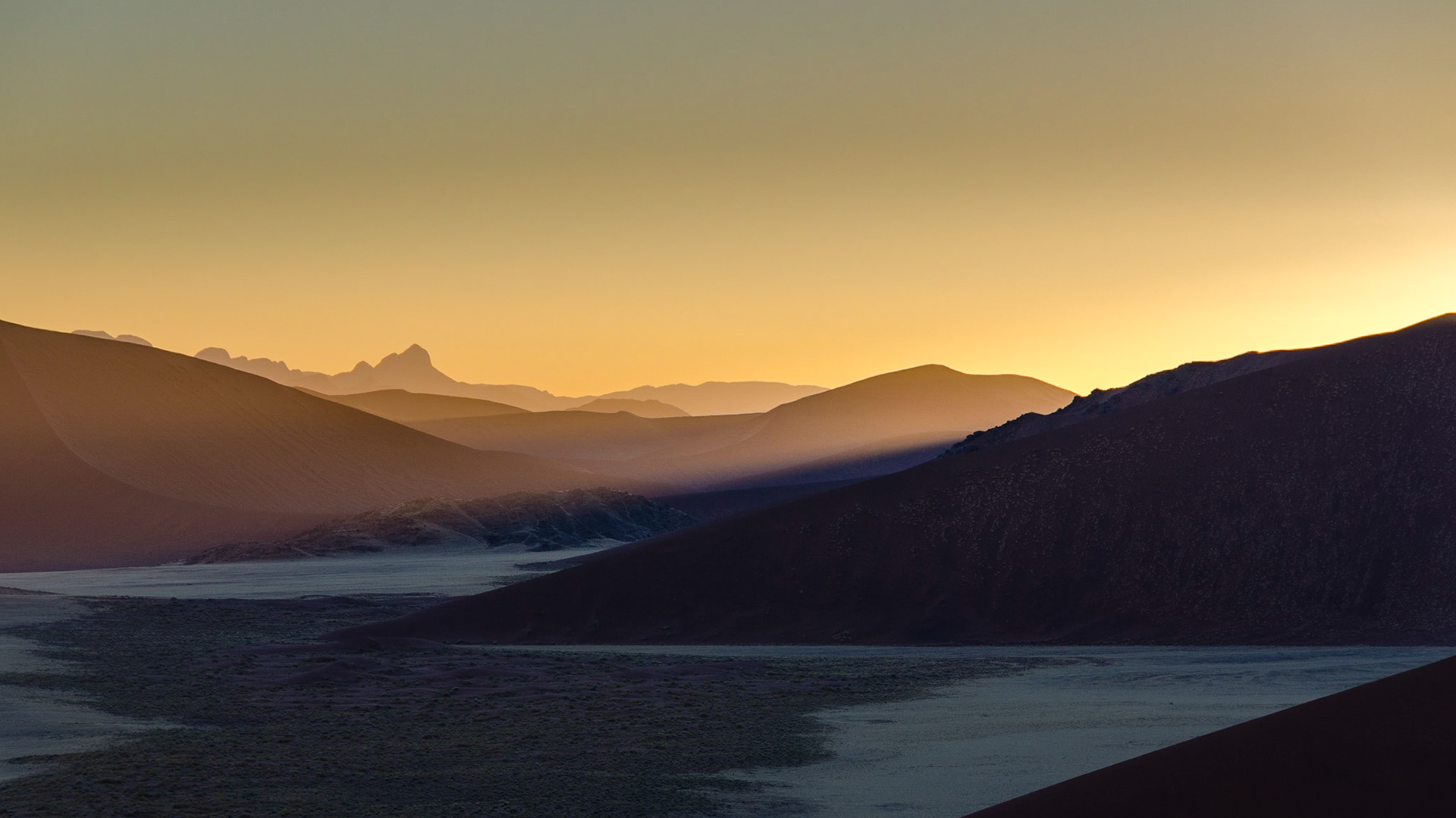 Sunrise over the sand dunes in Namib-Naukluft National Park, Namibia.