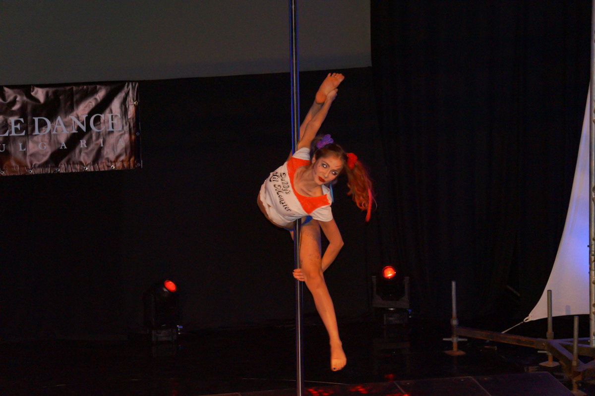 Vanesa Atanasova | PoleART Bulgaria 2017
