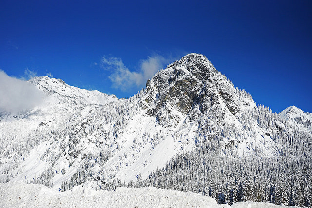 Guye Peake from Snoqualmie Pass in WA